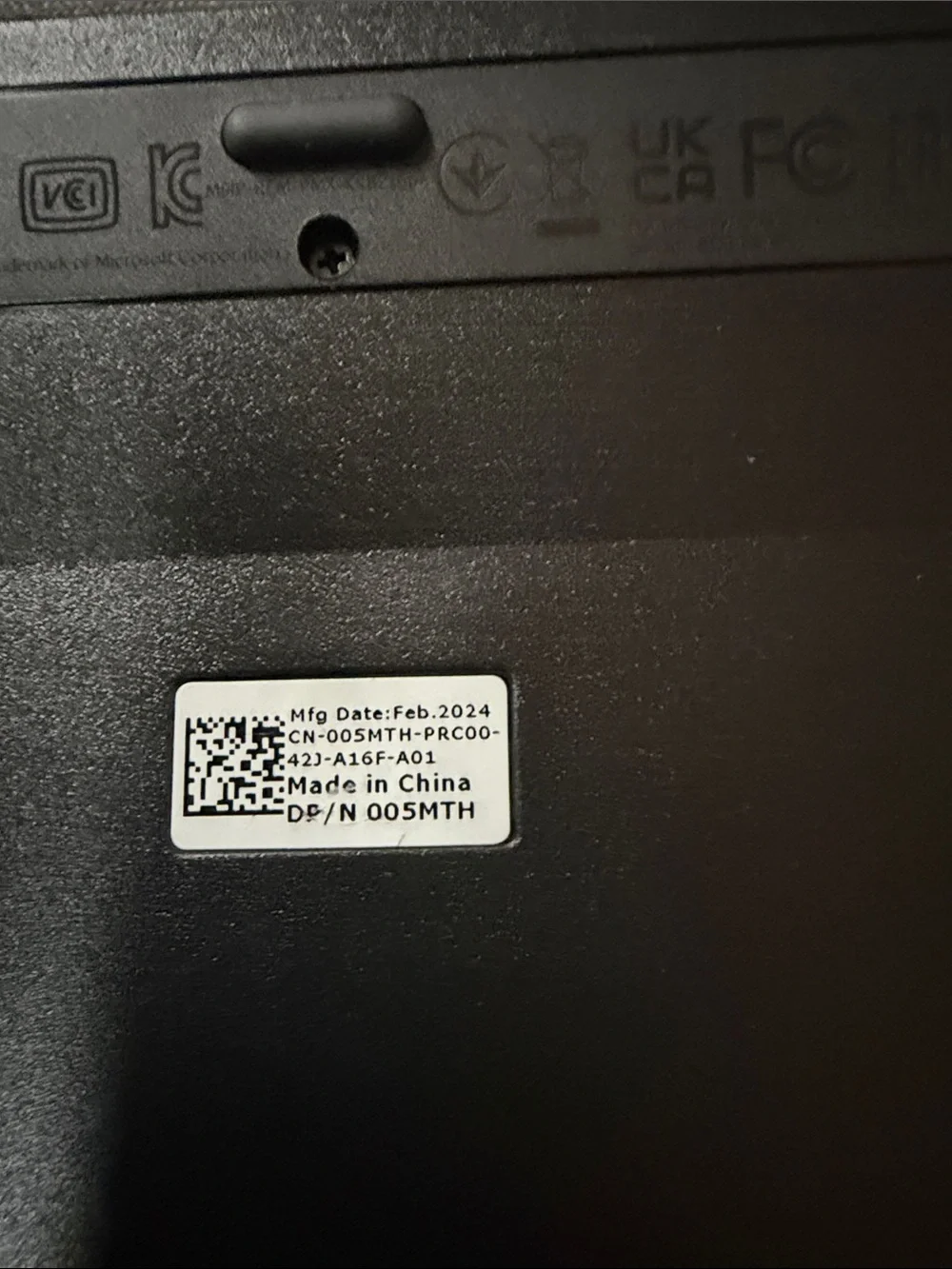 Dell Wired Multimedia Keyboard (Model KB216) in black.EUC
